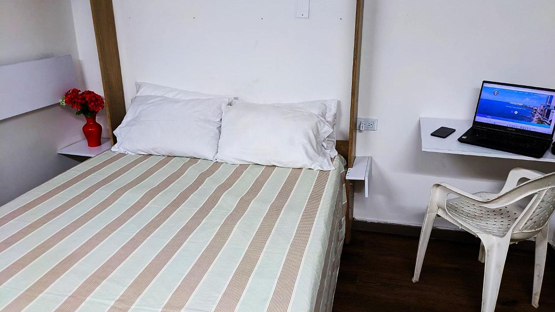 Hostal Acuavista